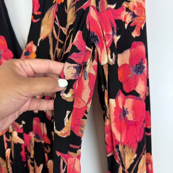 Free People Flowy Teagan Mini Floral Dress Black Pink - Size 6 - Picture 5 of 12